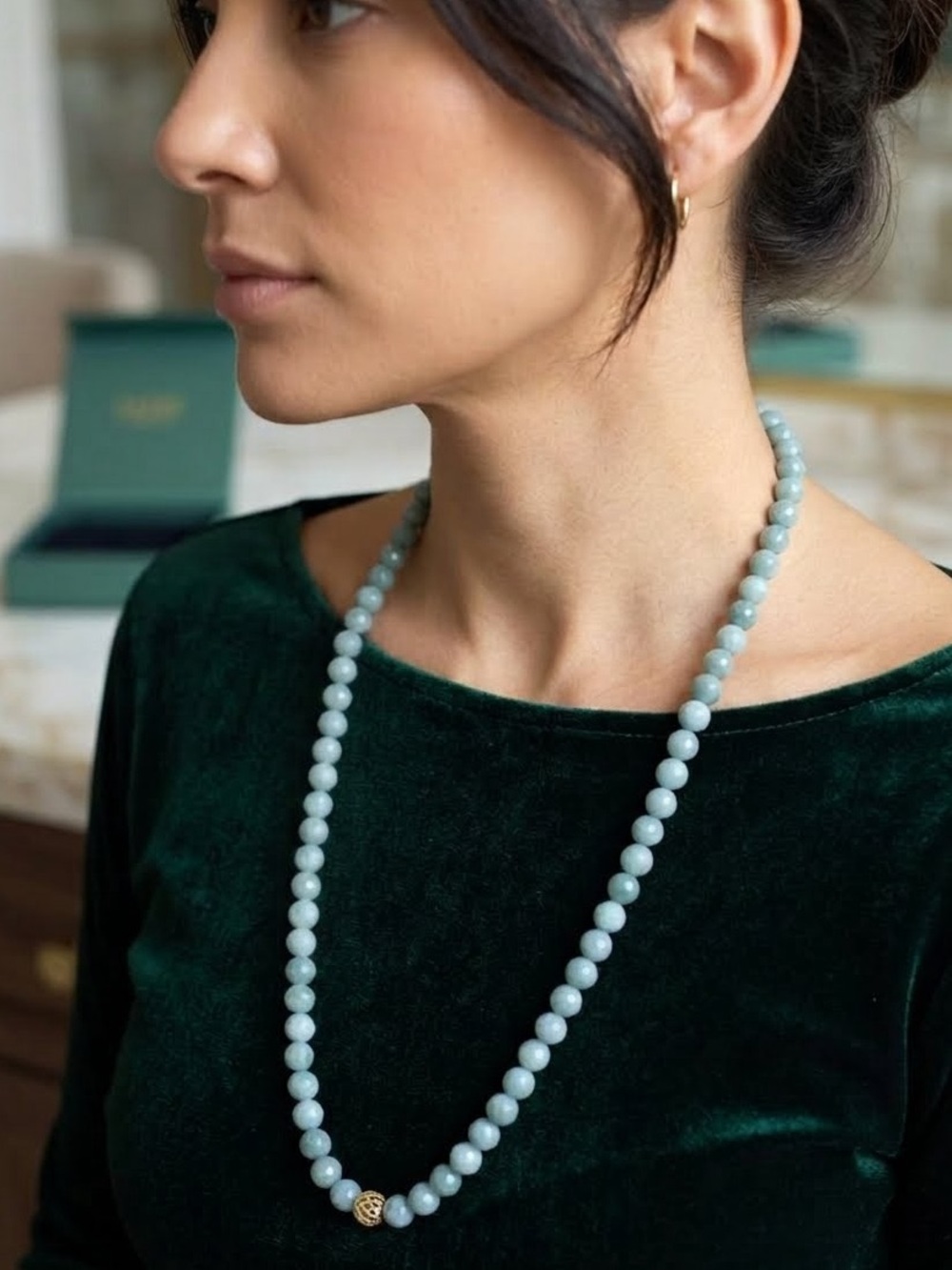 Grade A certified Burmese Jade necklace (diamond-cut)